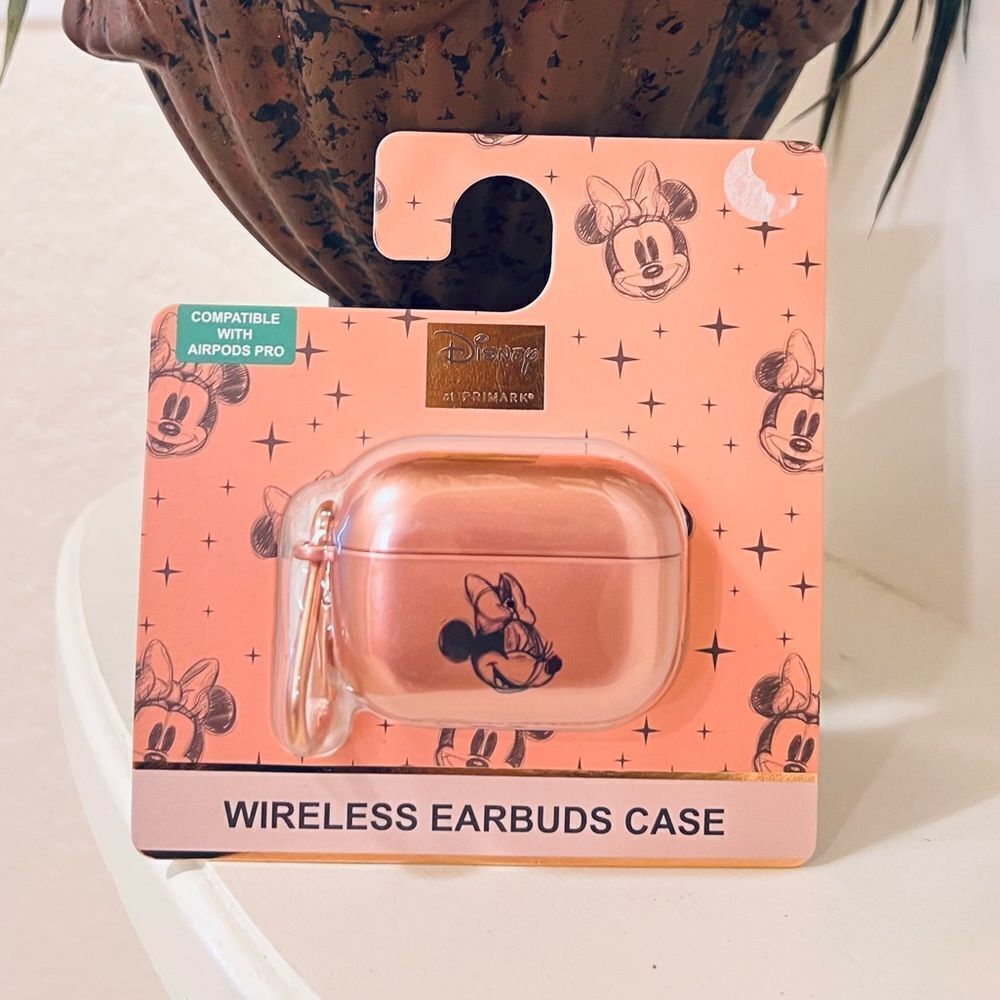 Minnie Mouse AirPods Case